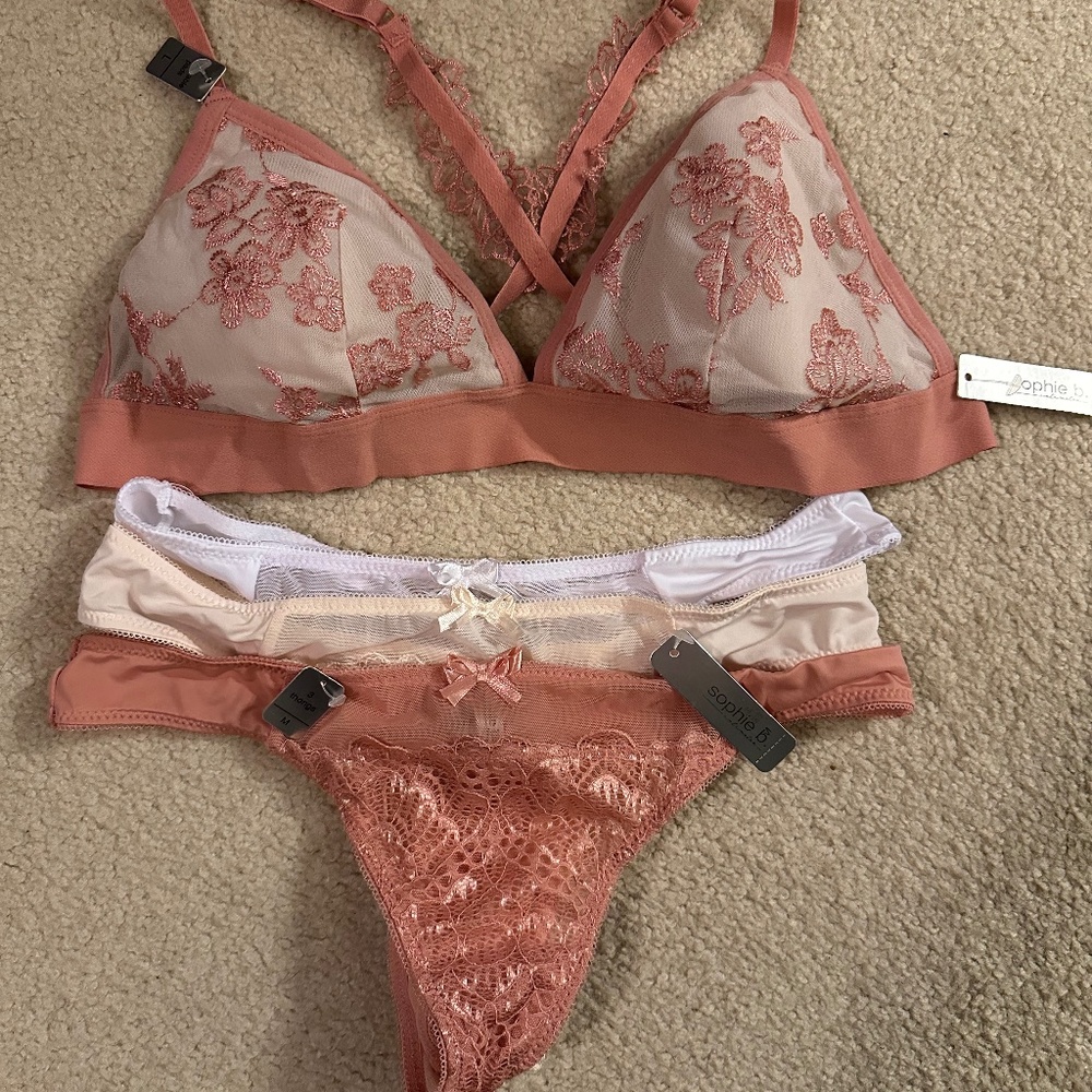Matching bra and thongs